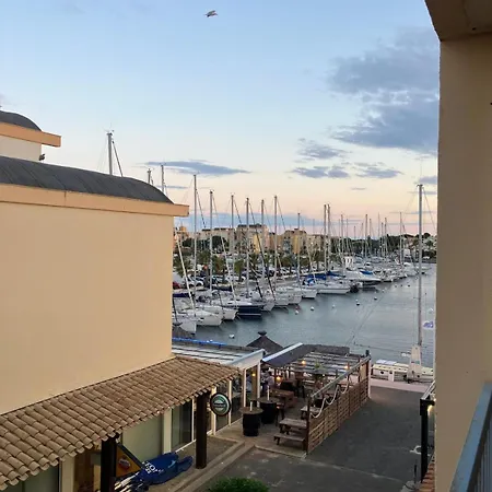 Hublots Du Port Apartamento *